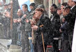 700 asırlık 'esnaf duası' geleneği, bu hafta yağmur altında yapıldı