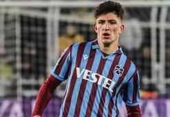 Ajax puan bıraktı, Ahmetcan kırmızı kartla oyun dışında kaldı