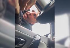 Gaziosmanpaşa'da minibüs şoförü beyzbol sopasıyla saldırdı