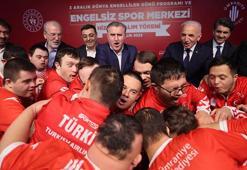 Bakan Bak, Dünya Spor Oyunları'nda mücadele edecek down sendromlu milli sporculara başarılar diledi