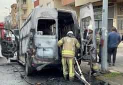 Ataşehir’de panelvan alev alev yandı