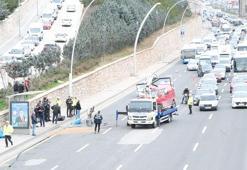 Ankara'da minibüs, belediye otobüsüne çarptı: 1 ölü, 1 yaralı