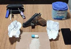 Polisin yaptığı baskında 'bebek maması' kutusundan uyuşturucu çıktı