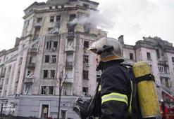 Rusya, Ukrayna’nın başkenti Kiev’i vurdu: 10 yaralı