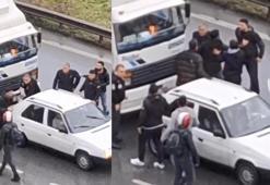 Küçükçekmece'de sürücülerin çekiçli yol verme kavgası