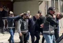 İzmir merkezli 'Mahzen 13' operasyonunda 15 şüpheli tutuklandı