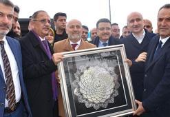 Bakan Özhaseki: Asrın felaketini asrın dönemi sıfatına döndürdük