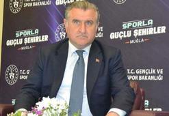 Bakan Bak: Sporu tabana yaymak için yoğun bir şekilde çalışıyoruz