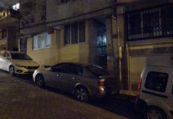 Hırsızlık şüphelilerini evlerine kadar takip edip tabancayla vurdu: 2 yaralı