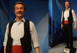 Kadir İnanır'ın 'Tatar Ramazan' bal mumu heykeli müzede