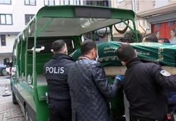 Bahçelievler'de yanan iş yerinde elleri arkadan bağlanmış erkeğe ait ceset bulundu