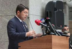 Şehit Cumhuriyet Savcısı Mehmet Selim Kiraz adliyede düzenlenen törenle anıldı