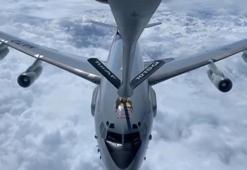 Hava Kuvvetleri’nin tanker uçağı, NATO uçağına yakıt ikmali yaptı