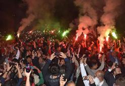 Karşıyaka'dan görülmemiş stat mitingi