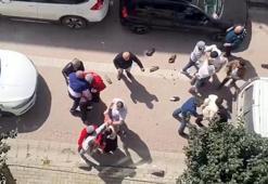 Avcılar’da sokak ortasında kavga kamerada