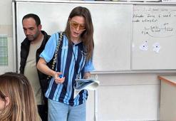 Serenay Sarıkaya, Adana Demirspor formasıyla oyunu kullandı
