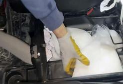 Yangın tüpü taşıyan hafif ticari araçta 27,5 kilo metamfetamin ele geçirildi