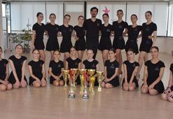 İzmirli dansçılar dünya şampiyonu oldu