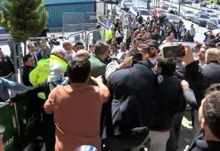 Yeniden oy sayımı yapılan Gaziosmanpaşa İlçe Seçim Kurulu önünde arbede