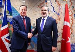 Bakan Fidan, İngiltere Dışişleri Bakanı David Cameron ile görüştü