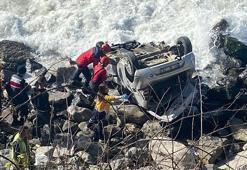 Denize uçan otomobilin sürücüsü öldü