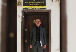 Muhtar vefat edince göreve geldi, aralıksız 7'nci dönemine seçildi