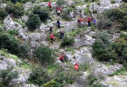 Dağlık alanda çürümüş erkek cesedi bulundu