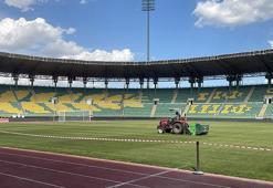 11 Nisan Stadyumu'ndaki hazırlıkların sonuna gelindi