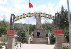 Hava Şehitliği'nde hüzünlü bayram; 'İnşallah ben de şehit olurum' demiş