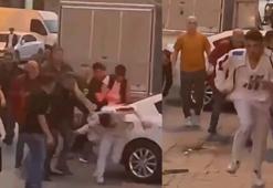 Gaziosmanpaşa'da kıraathanede tartıştılar sokakta tekme tokat darbettiler