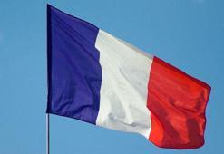 Fransa’dan vatandaşlarına seyahat uyarısı