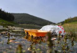 2 bin 160 hektarlık tarım arazisinin sulandığı Demirtaş Barajı, piknikçilerin atıklarıyla çöplüğe döndü