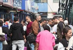 Bayrampaşa'daki 15 Temmuz Demokrasi Otogarında bayram dönüşü hareketliliği