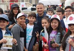 23 Nisan etkinlikleri TBMM bahçesinde başladı