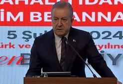 MHP'li Durmaz: Türk bayrağına tahammül edemeyenler, o bayrağın gölgesinde nefes almamalı