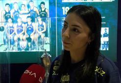 Yvonne Anderson ve Alperi Onar, Fenerbahçe'nin 4 kupalı sezonunu anlattı