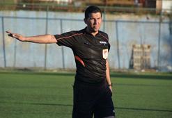 Kalp krizi geçiren profesyonel futbol hakemi hayatını kaybetti