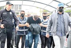 Kelime-i Tevhid bayrağını almaya çalışan şüpheli tutuklandı