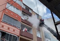 Bağcılar’da doğalgaz sızıntısından yangın çıktı; mahsur kalan 4 çocuk kurtarıldı