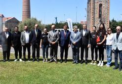 Voleybolda İzmirliler Sakız Adası'nda spor ve dostluk rüzgarı estirecek