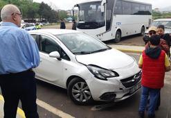 Otomobili bebek arabasına çarptı; içindeki çocuk ağır yaralı