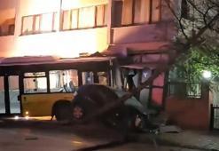 Kartal’da markete giren İETT otobüsünde yangın çıktı