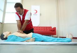 Kızılay ilk yardım konusunda eğitimle 776 bin 312 kişiye ulaştı