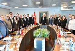 İYİ Parti Genel Başkanı Dervişoğlu, Başkanlık Divanı Üyeleri ile bir araya geldi