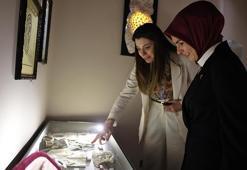 Bakan Göktaş, 'Anne Müzesi'ni ziyaret etti