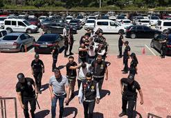 1 kişinin öldüğü eğlence mekanına silahlı saldırı şüphelileri villa ve ormanda yakalandı