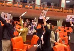 TBMM Genel Kurulu'nda 'Kobani davası' protestosu