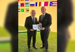 TFF Başkanı Büyükekşi, FIFA Başkanı Gianni Infantino ile bir araya geldi