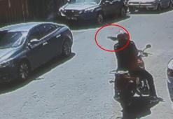 Sultangazi’de motosikletli otomobile kurşun yağdırdı