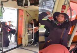 Tramvayda tartıştığı kişilere hakaret edip, saldıran kadın gözaltına alındı